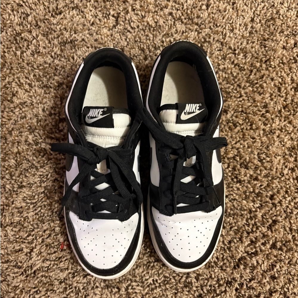 Nike Black and White Sneakers